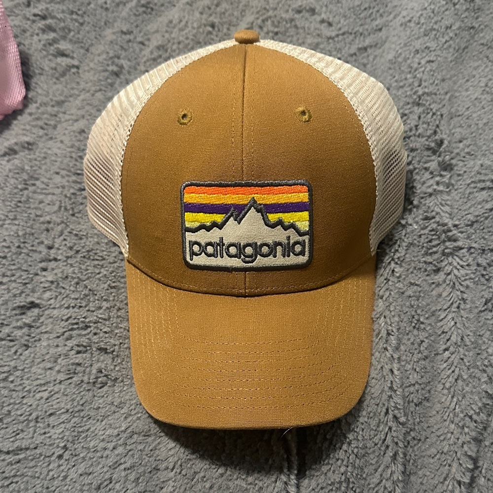 Patagonia Tan and Cream Trucker Hat